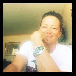 Jia Apple
Artist, Author, Speaker, Olivet Nazarene University
